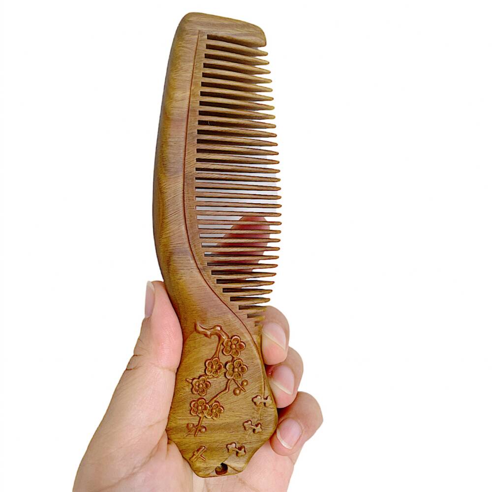 Hair Wooden Comb Green Sandalwood Cheongsam Carved - WoodCraft4You