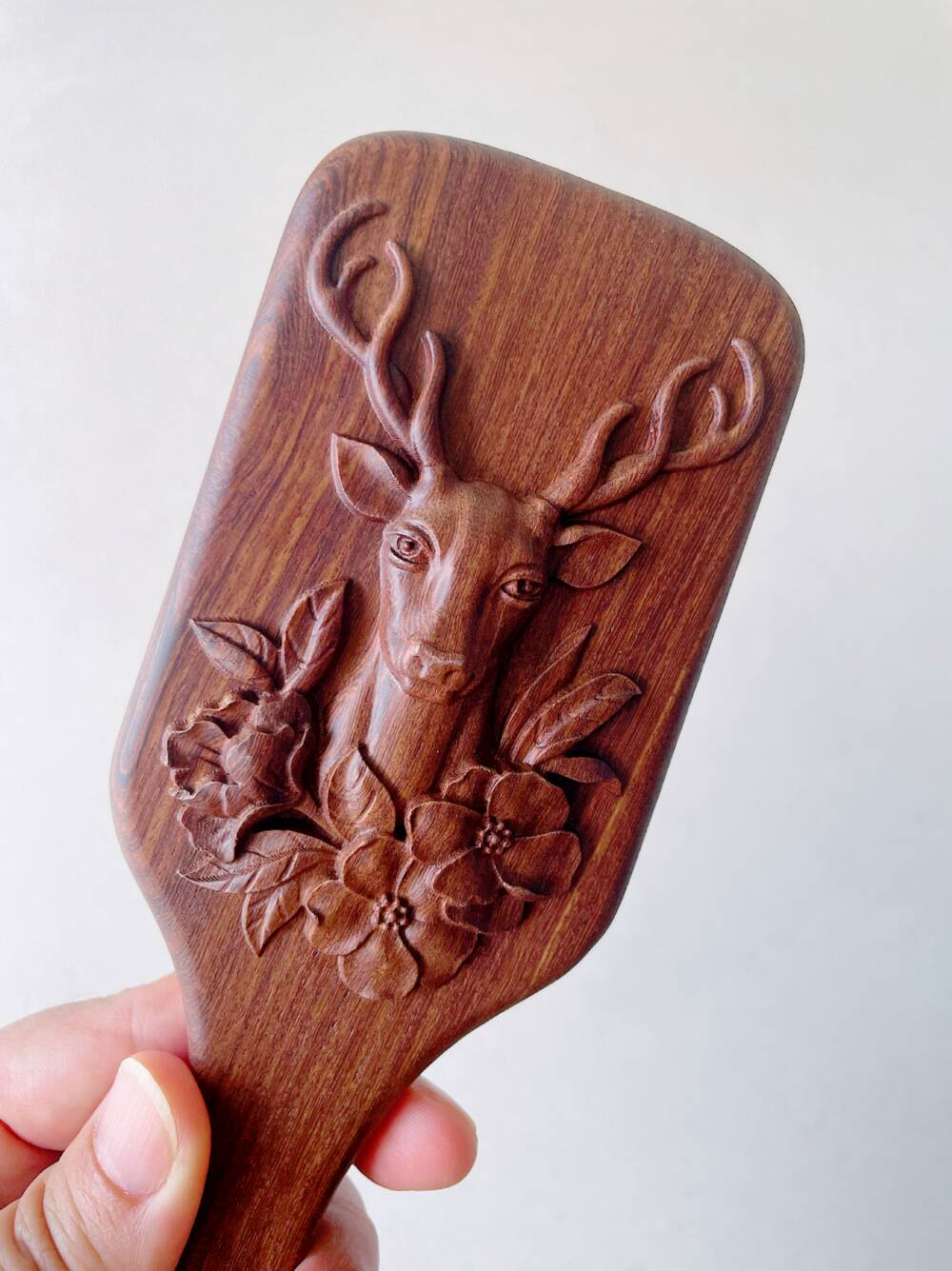 Paddle Brush Handmade Deer Crafted - WoodCraft4You