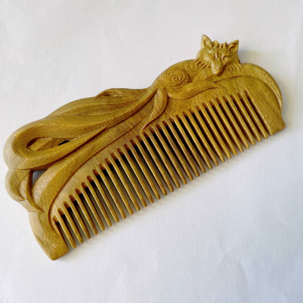 Wooden Beard Comb Fox Engraved - WoodCraft4You