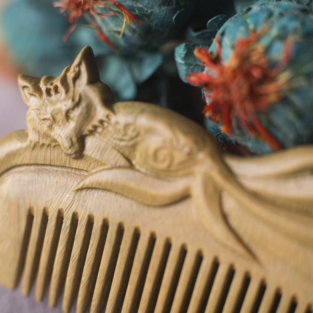 Wooden Beard Comb Fox Engraved - WoodCraft4You